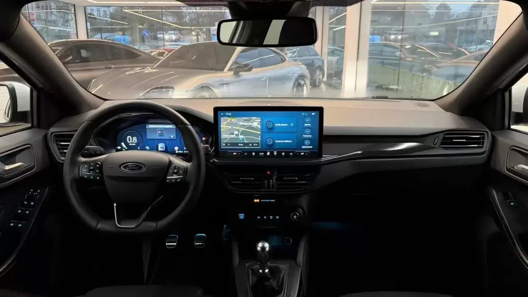 Ford Focus 2025 - 22990 EUR, 11701 km - AUTO.MOTO.pt - 11701km - foto 29 de 35