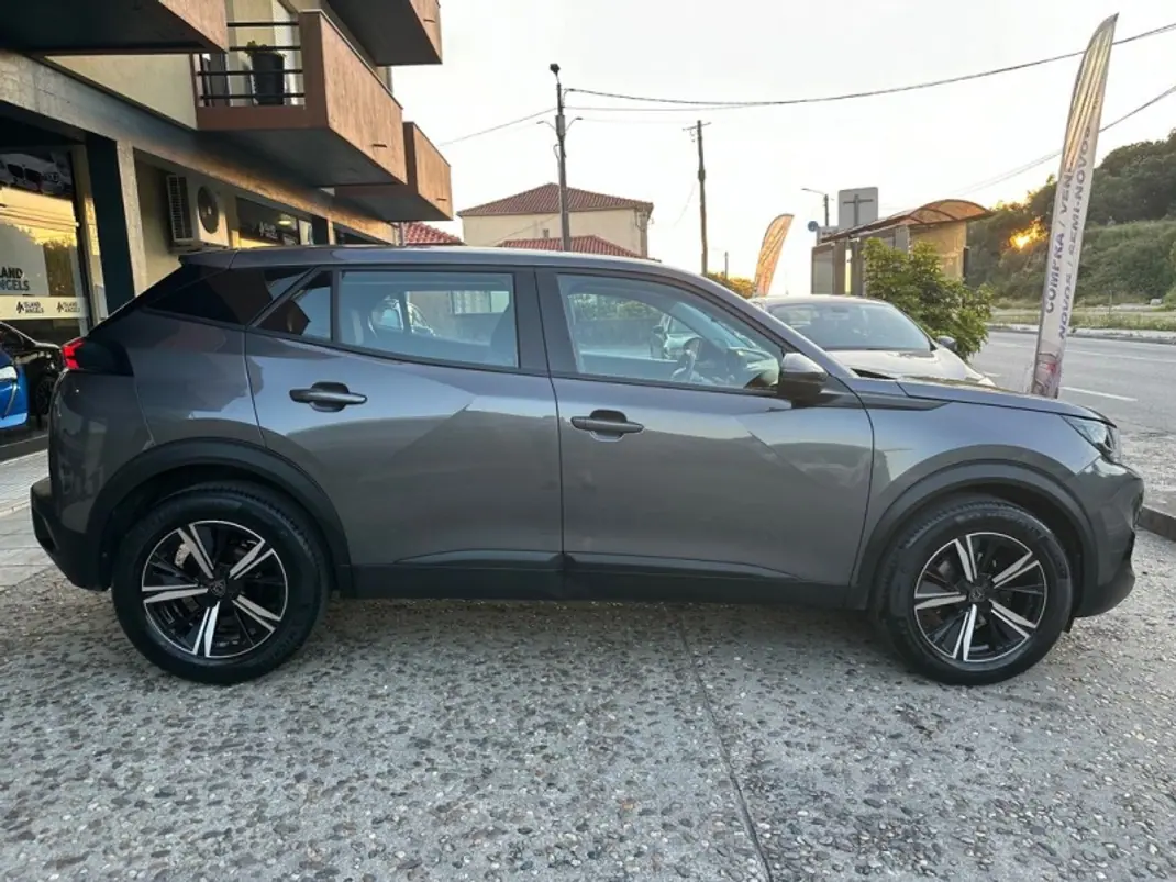 Peugeot 2008 2021 - 16500 EUR, 158900 km - AUTO.MOTO.pt - 158900km - foto 10 de 52