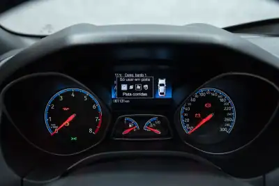 Ford Focus 2016 - 42950 EUR, 61000 km - AUTO.MOTO.pt - 61000km - foto 45 de 49