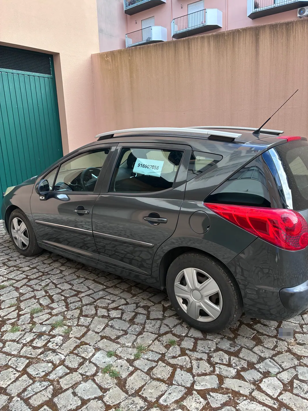 Peugeot 207 2012