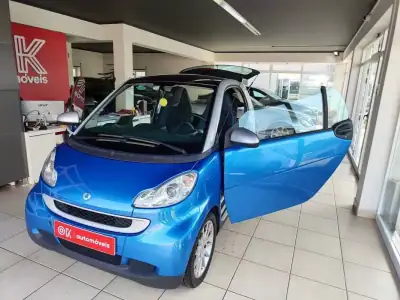 Smart Fortwo Cabrio 2009 - 5750 EUR, 141300 km - AUTO.MOTO.pt - 141300km - foto 16 de 30