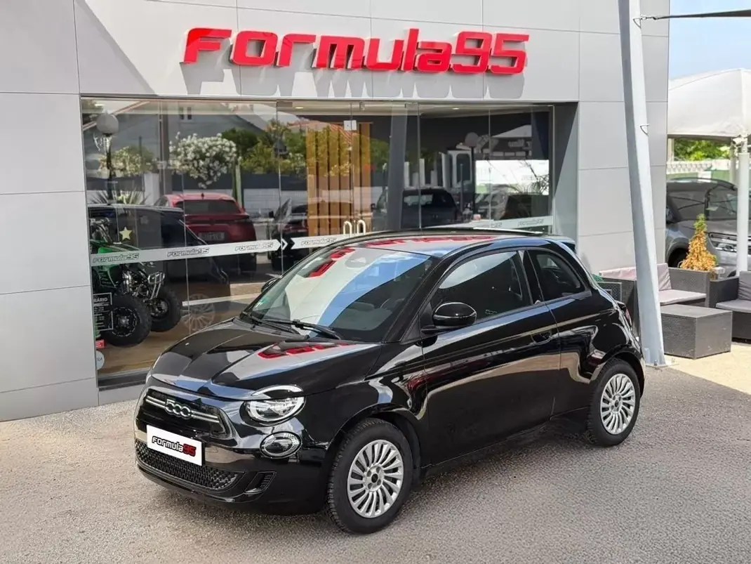 Fiat 500e 2022 - 15400 EUR, 8958 km - AUTO.MOTO.pt - 8958km - foto 1 de 11