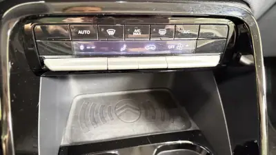 Citroën e-C3 2025 - 21500 EUR, 8295 km - AUTO.MOTO.pt - 8295km - foto 20 de 28