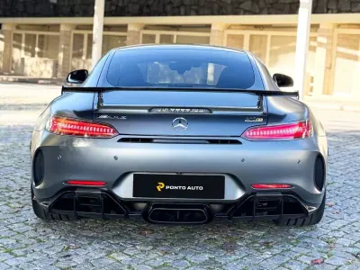 Mercedes-Benz AMG GT 2018 — foto 3 de 14