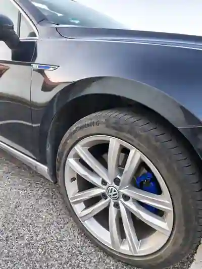 Volkswagen Passat Variant 2015 - 15500 EUR, 166000 km - 166000km - foto 12 de 12