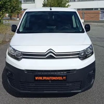 Citroën e-Berlingo 2023 - 17990 EUR, 29950 km - 29950km - foto 2 de 21