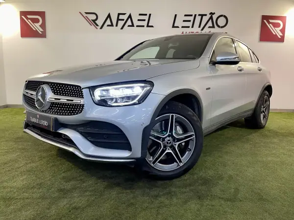 Mercedes-Benz GLC 300 2020 - 45500 EUR, 97000 km - AUTO.MOTO.pt - 97000km - foto 2 de 32