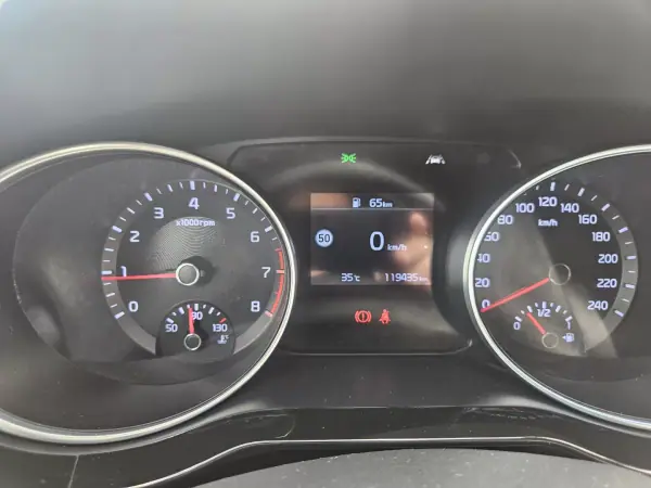 Kia ProCeed 2020 - 17400 EUR, 119400 km - AUTO.MOTO.pt - 119400km - foto 24 de 69