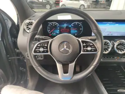 Mercedes-Benz EQA 2022 - 29750 EUR, 73647 km - AUTO.MOTO.pt - 73647km - foto 6 de 14
