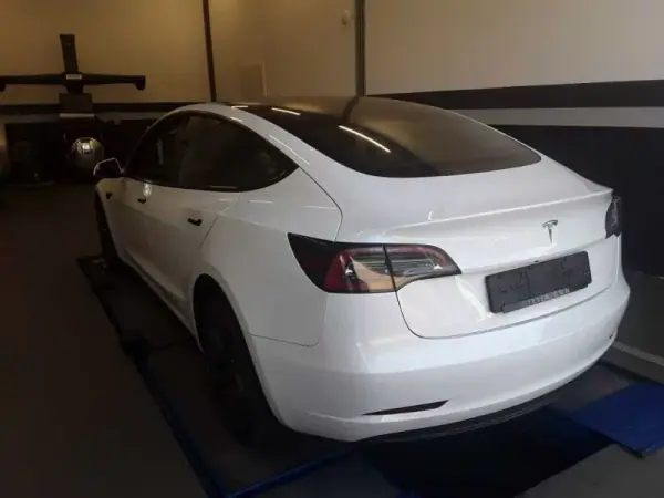 Tesla Model 3 Standard Range Plus RWD 2023 Electric