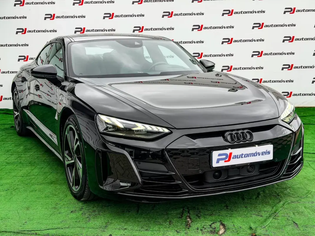 Audi e-tron GT 2022 - 58500 EUR, 86000 km - 86000km - foto 5 de 36