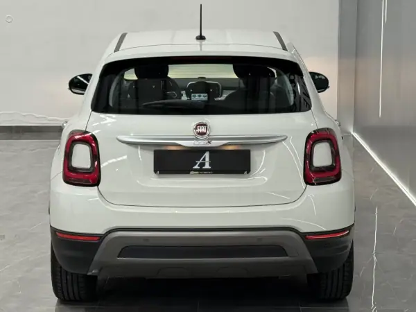 Fiat 500X 2019 - 13490 EUR, 67000 km - AUTO.MOTO.pt - 67000km - foto 9 de 24