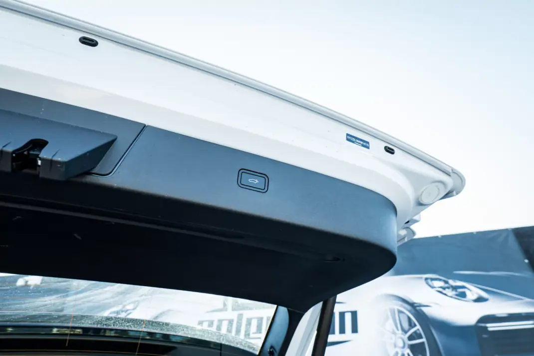 Volvo EX 30 2024 - 31900 EUR, 28000 km - AUTO.MOTO.pt - 28000km - foto 24 de 26