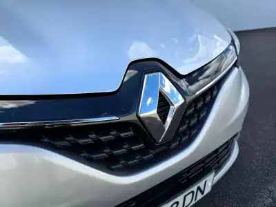 Renault Clio 2023 - 14900 EUR, 55991 km - AUTO.MOTO.pt - 55991km - foto 7 de 26
