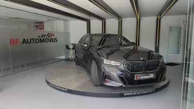 BMW i5 2025 - 56750 EUR, 43090 km - 43090km - foto 5 de 64