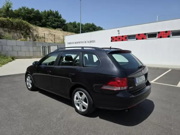 Volkswagen Golf Variant 2012 - 7900 EUR, 163000 km - AUTO.MOTO.pt - 163000km - foto 8 de 15