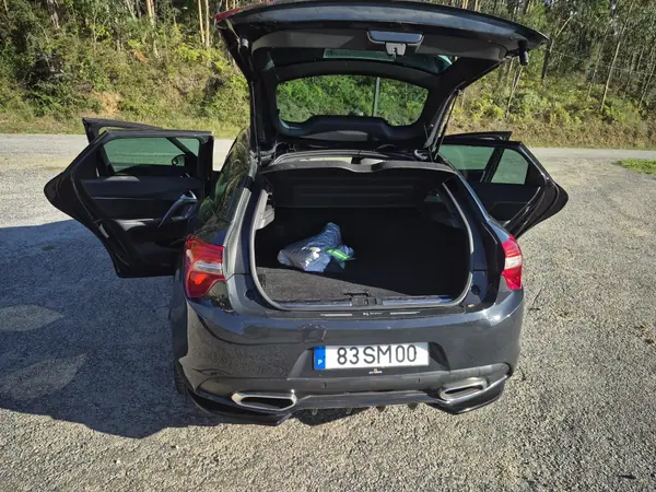 Citroën DS5 HYBRID 2012 Diesel — 233 000 km · Braga Citroën DS5 HYBRID 2012 Diesel