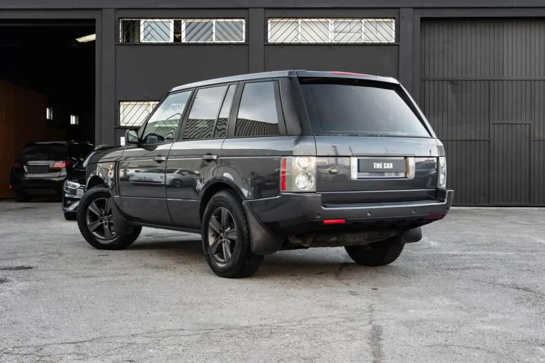 Land Rover Range Rover 2002 - 17800 EUR, 270400 km - 270400km - foto 2 de 26