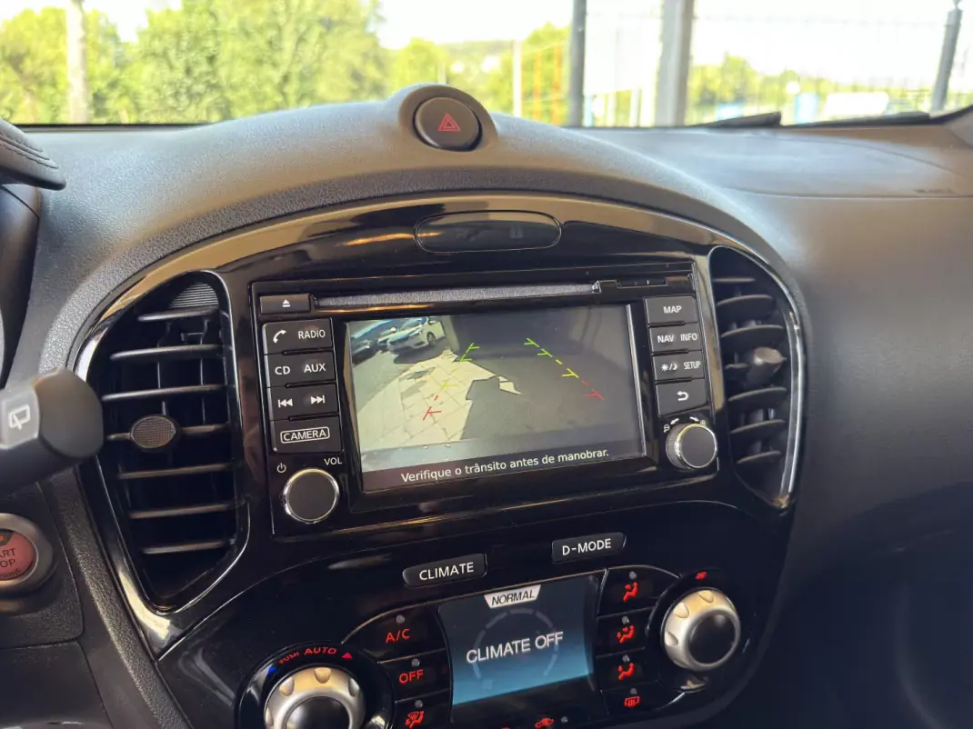 Nissan Juke 2018 - 13750 EUR, 108718 km - 108718km - foto 16 de 27