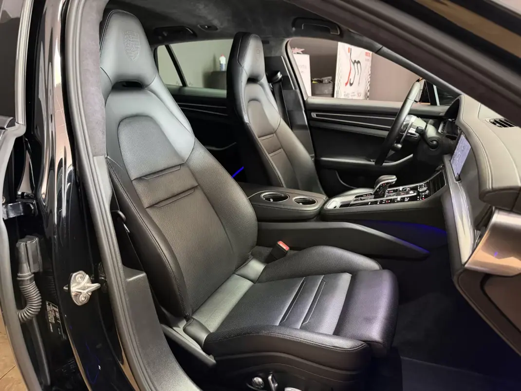Porsche Panamera Sport Turismo 2020 - 63990 EUR, 148987 km - 148987km - foto 13 de 27