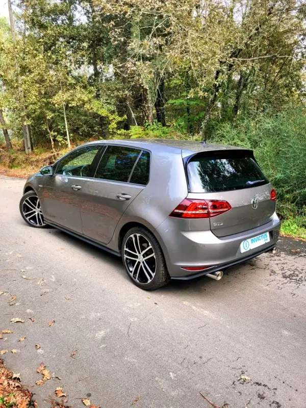 Volkswagen Golf 2015 - 16990 EUR, 218000 km - AUTO.MOTO.pt - 218000km - foto 9 de 25