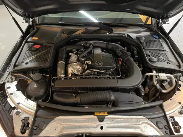 Mercedes-Benz C 180 2015 - 14950 EUR, 208000 km - AUTO.MOTO.pt - 208000km - foto 20 de 20