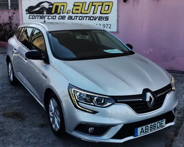 Renault Mégane Sport Tourer 2020 - 13950 EUR, 156000 km - 156000km - foto 2 de 41