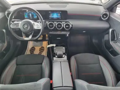 Mercedes-Benz A 250 Limousine 2022 - 25990 EUR, 84000 km - AUTO.MOTO.pt - 84000km - foto 6 de 15