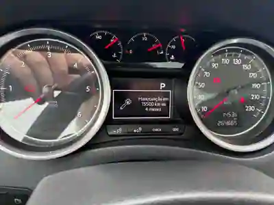 Peugeot 508 SW 2017 - 7500 EUR, 265000 km - AUTO.MOTO.pt - 265000km - foto 8 de 12