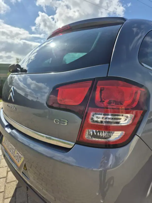 Citroën C3 2011 - 5990 EUR, 141642 km - AUTO.MOTO.pt - 141642km - foto 9 de 25