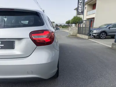 Mercedes-Benz A 180 2017 - 15990 EUR, 155000 km - AUTO.MOTO.pt - 155000km - foto 12 de 34