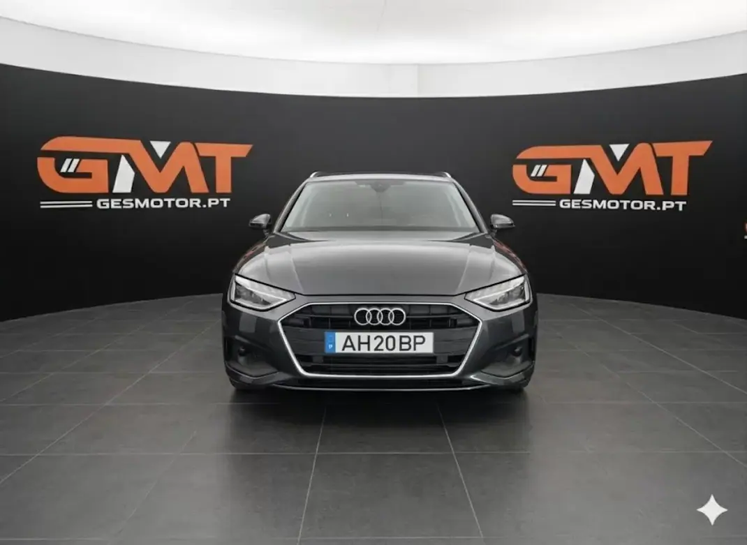 Audi A4 Avant 2021 - 22490 EUR, 149835 km - AUTO.MOTO.pt - 149835km - foto 1 de 15