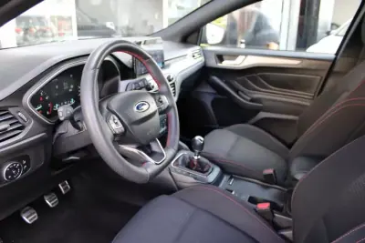 Ford Focus 2022 - 17400 EUR, 37639 km - AUTO.MOTO.pt - 37639km - foto 3 de 19