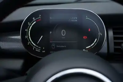 MINI Cooper 2021 - 25999 EUR, 94000 km - AUTO.MOTO.pt - 94000km - foto 6 de 38