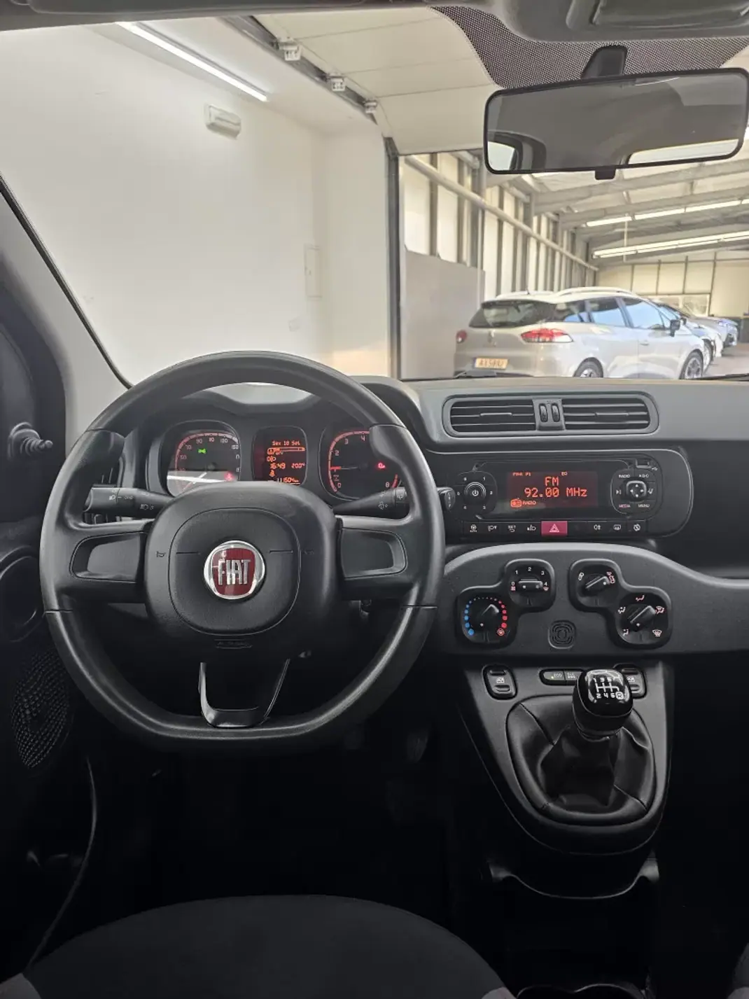 Fiat Panda 2019 - 8750 EUR, 111256 km - 111256km - foto 38 de 41