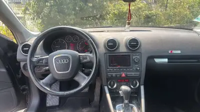Audi A3 2007 - 10750 EUR, 190185 km - 190185km - foto 7 de 13
