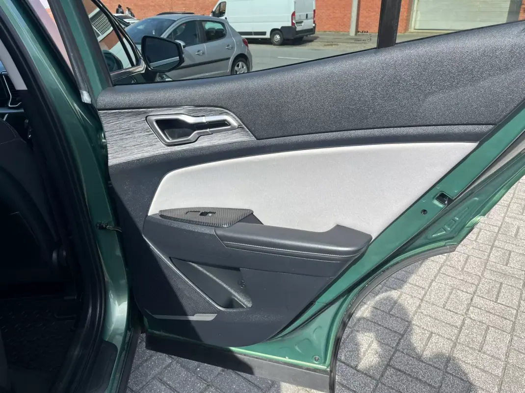 Kia Sportage 2023 - 24500 EUR, 65000 km - AUTO.MOTO.pt - 65000km - foto 17 de 20