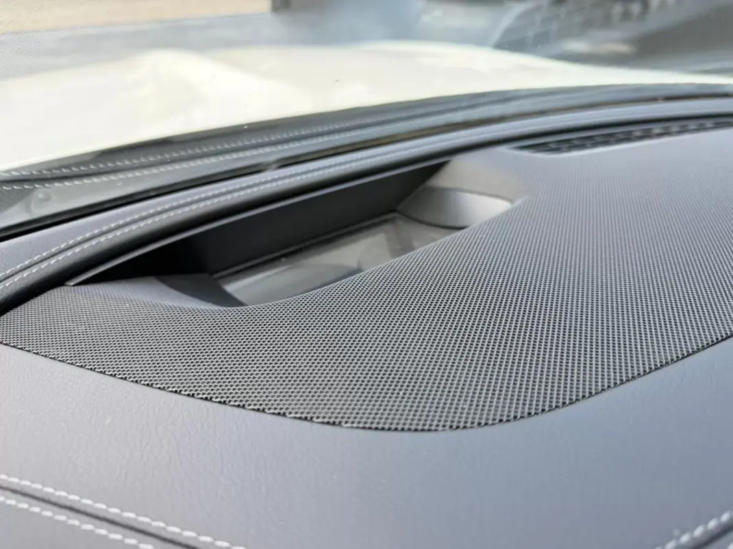 Mercedes-Benz E 220 2017 - 36900 EUR, 165000 km - AUTO.MOTO.pt - 165000km - foto 10 de 13