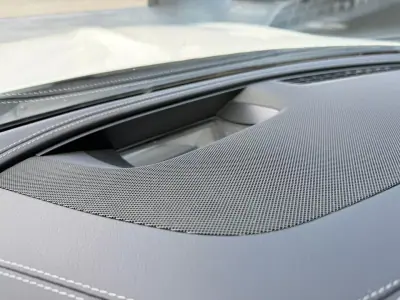 Mercedes-Benz E 220 2017 - 36900 EUR, 165000 km - AUTO.MOTO.pt - 165000km - foto 10 de 13