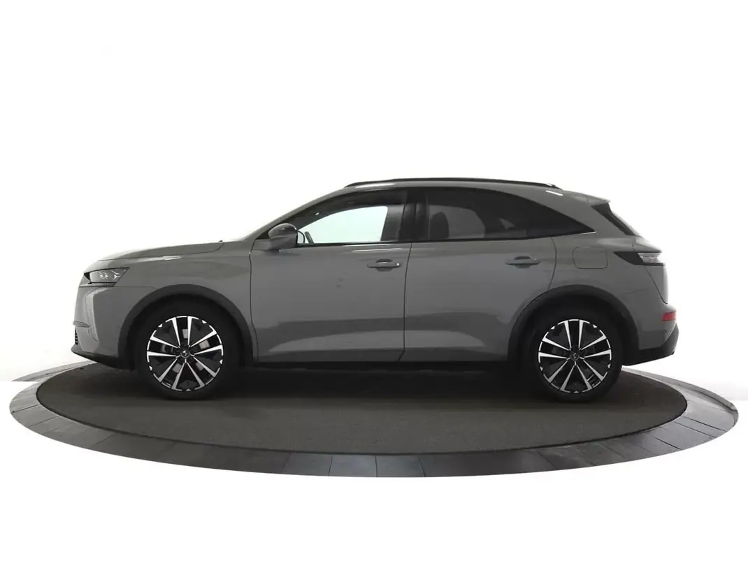 DS DS7 Crossback 2025 - 36900 EUR, 37610 km - 37610km - foto 8 de 17