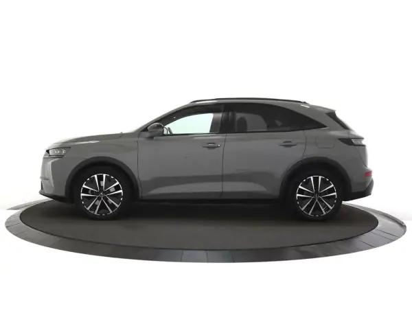 DS DS7 Crossback 2025 - 36900 EUR, 37610 km - AUTO.MOTO.pt - 37610km - foto 8 de 17