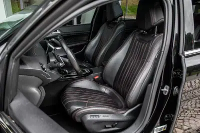 Peugeot 308 2020 - 17990 EUR, 142466 km - AUTO.MOTO.pt - 142466km - foto 29 de 45