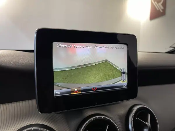 Mercedes-Benz CLA 180 2015 - 16500 EUR, 181000 km - 181000km - foto 21 de 28