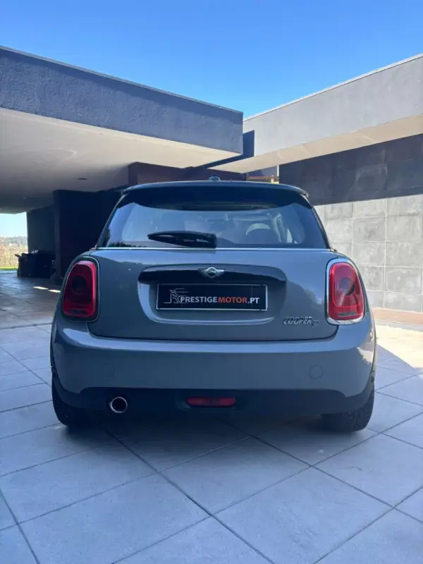 MINI Cooper 2016 - 13900 EUR, 160000 km - AUTO.MOTO.pt - 160000km - foto 7 de 24