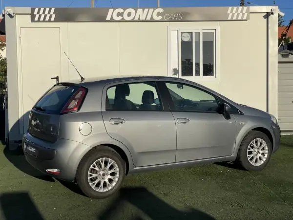 Fiat Punto Evo 1.2 Dynamic 2011 Gasolina