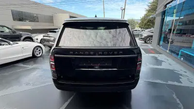 Land Rover Range Rover 2020 — foto 4 de 18