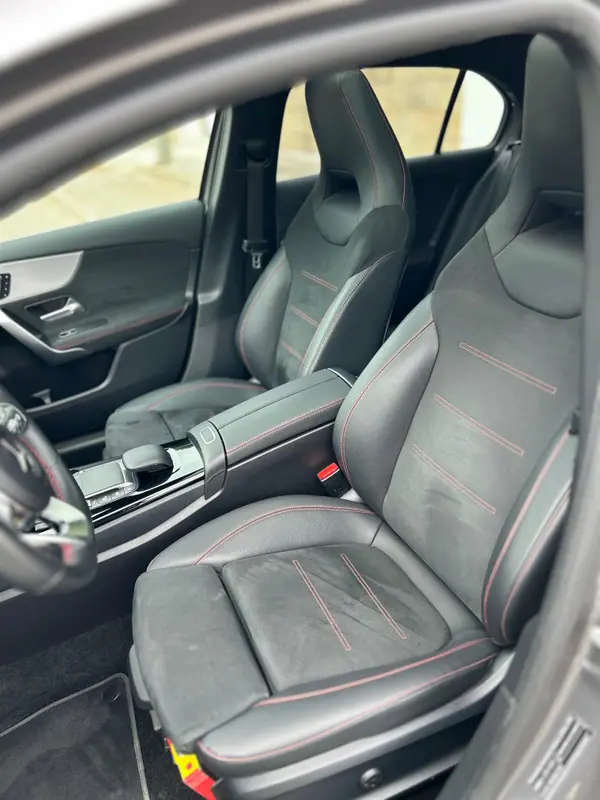 Mercedes-Benz A 250 2021 - 29000 EUR, 61300 km - AUTO.MOTO.pt - 61300km - foto 9 de 12