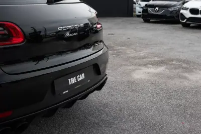 Porsche Macan 2014 - 35600 EUR, 199000 km - AUTO.MOTO.pt - 199000km - foto 20 de 47