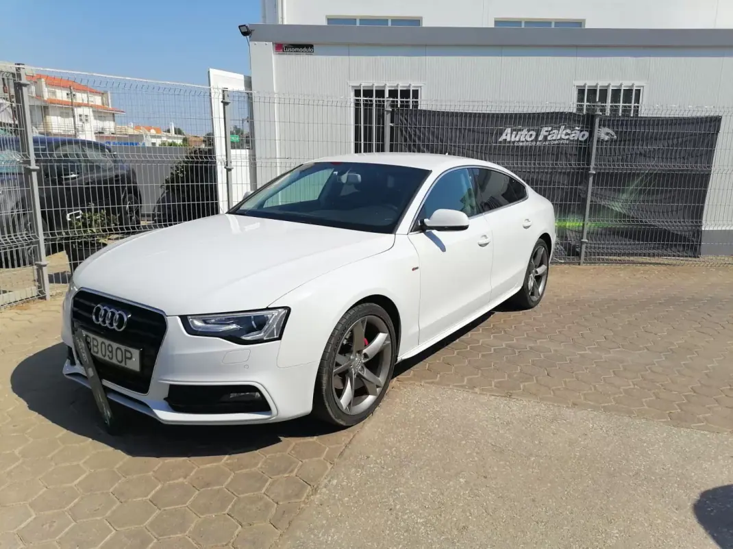 Audi A5 2017 - 26900 EUR, 148111 km - 148111km - foto 3 de 17