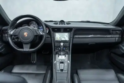Porsche 991 2015 - 149950 EUR, 52000 km - AUTO.MOTO.pt - 52000km - foto 22 de 51
